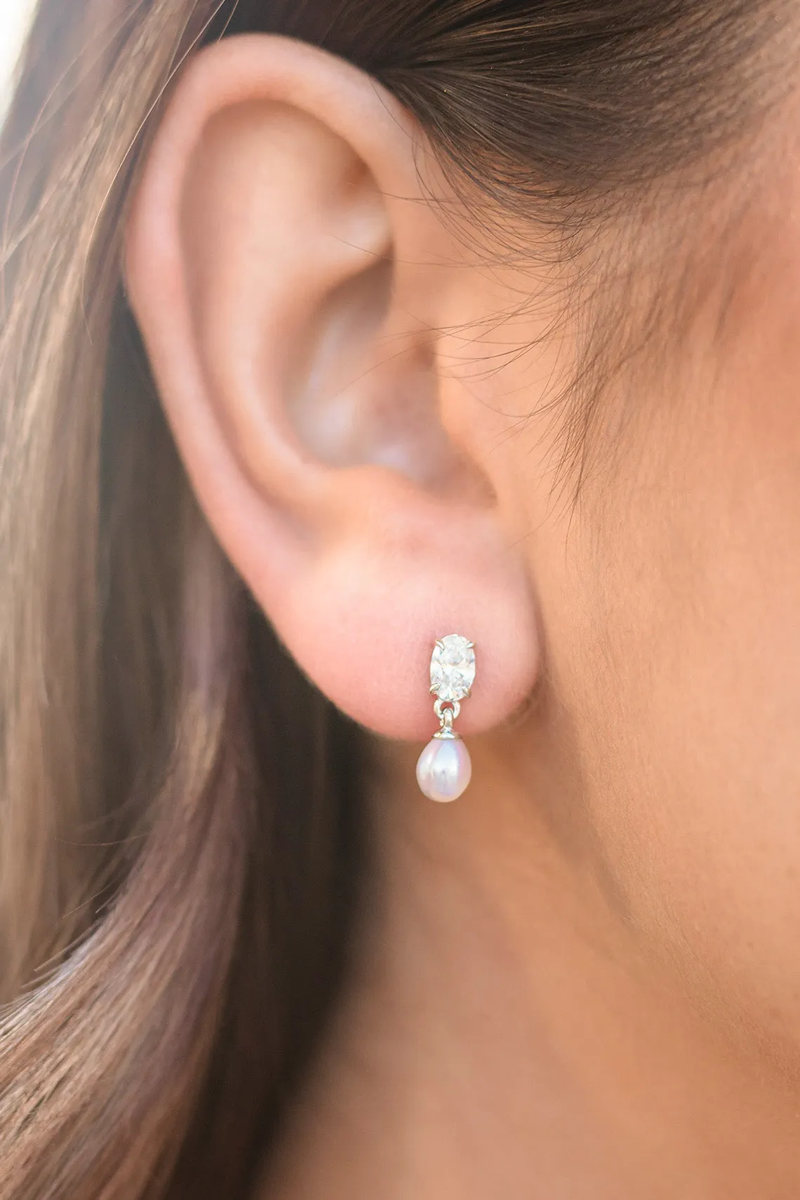 OCEANS WHITSUNDAYS FRESHWATER PEARL EARRINGS SILVER