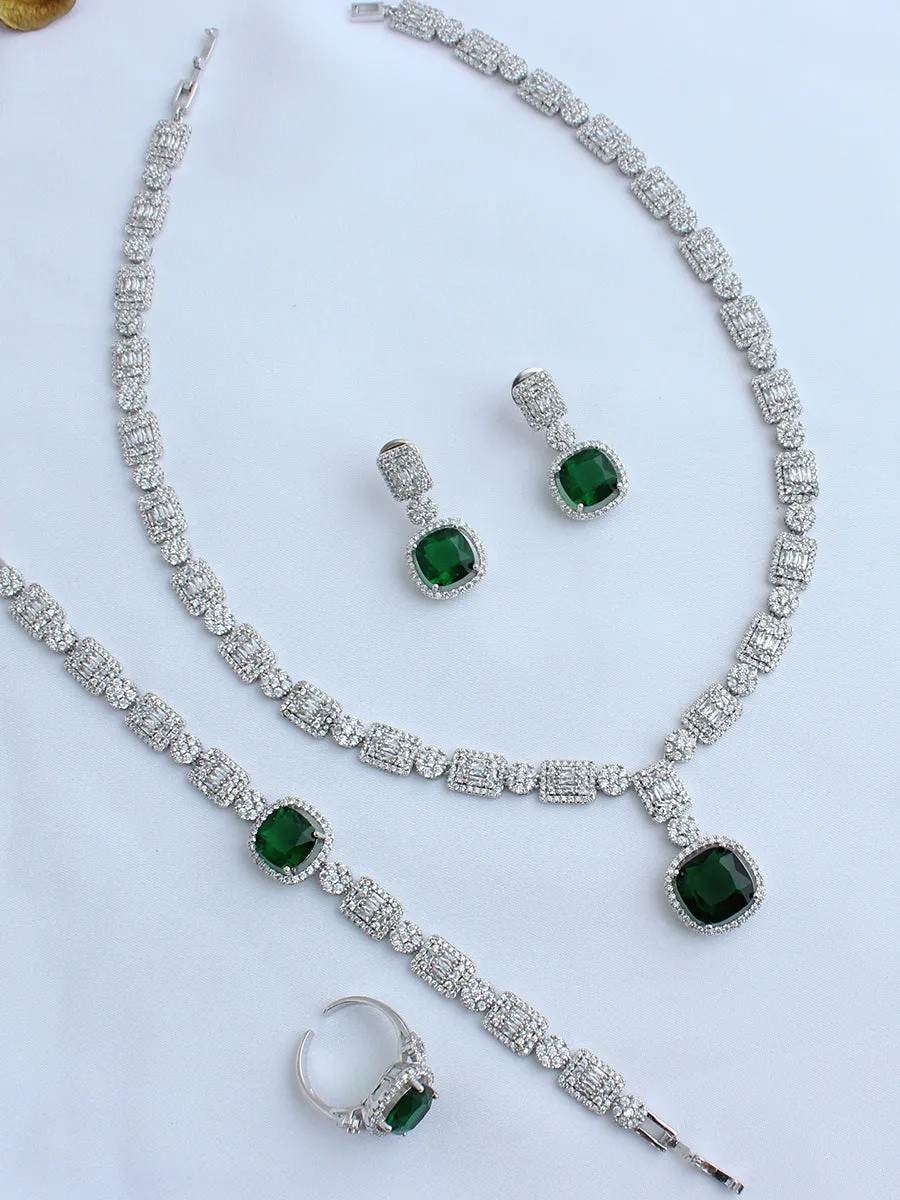 Paloma Necklace Set