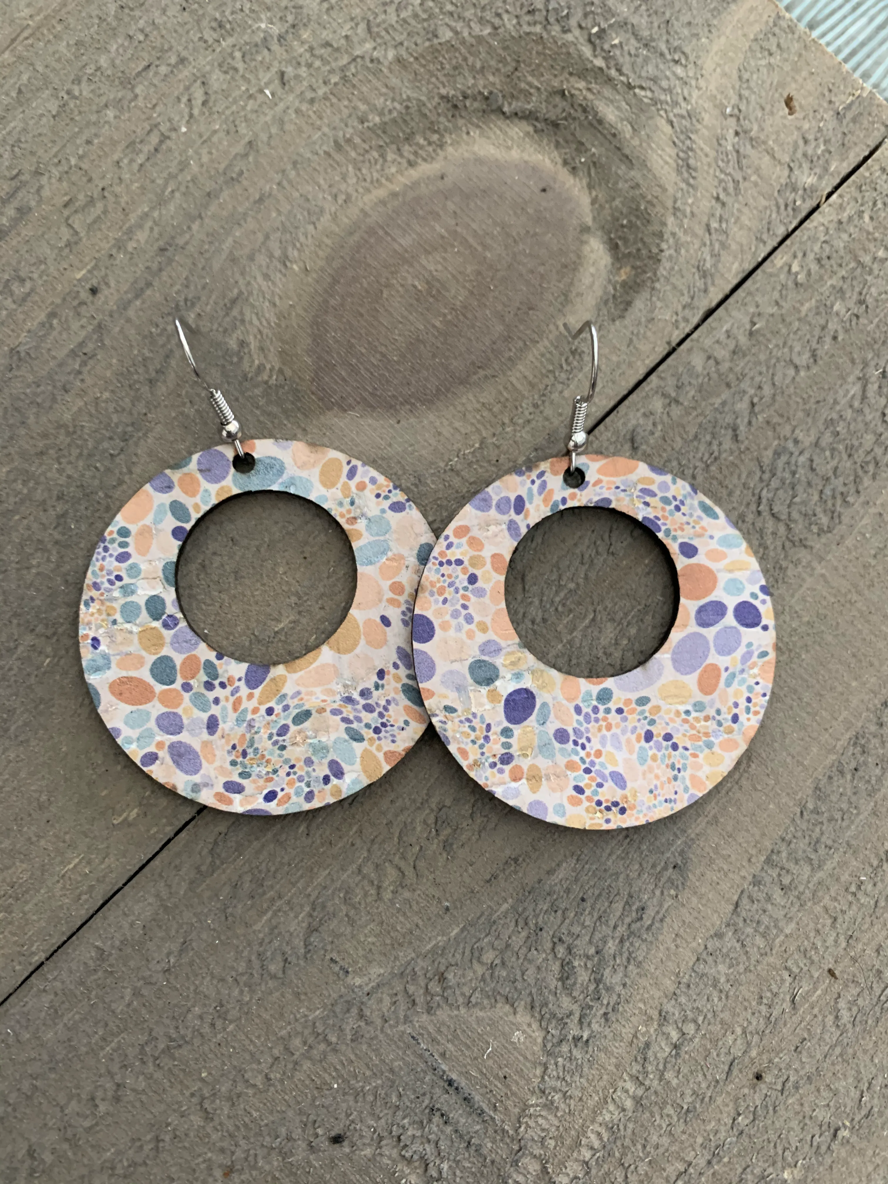 Pastel Pebble Cork Hoop Earring
