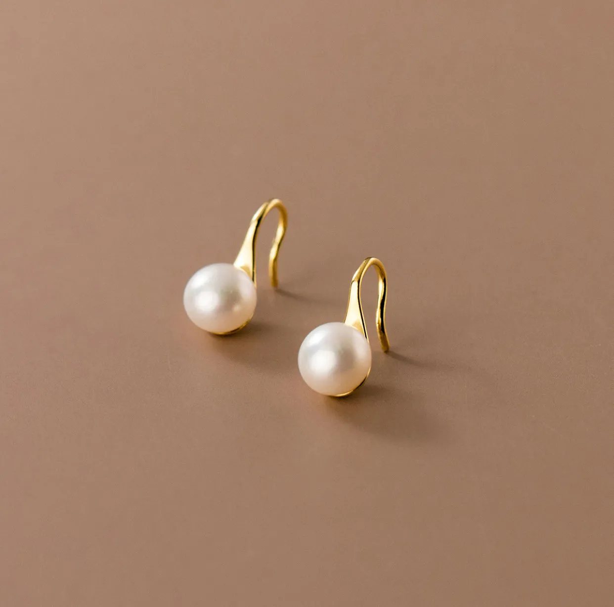 Pearl Drop Hook Earrings-EOS011