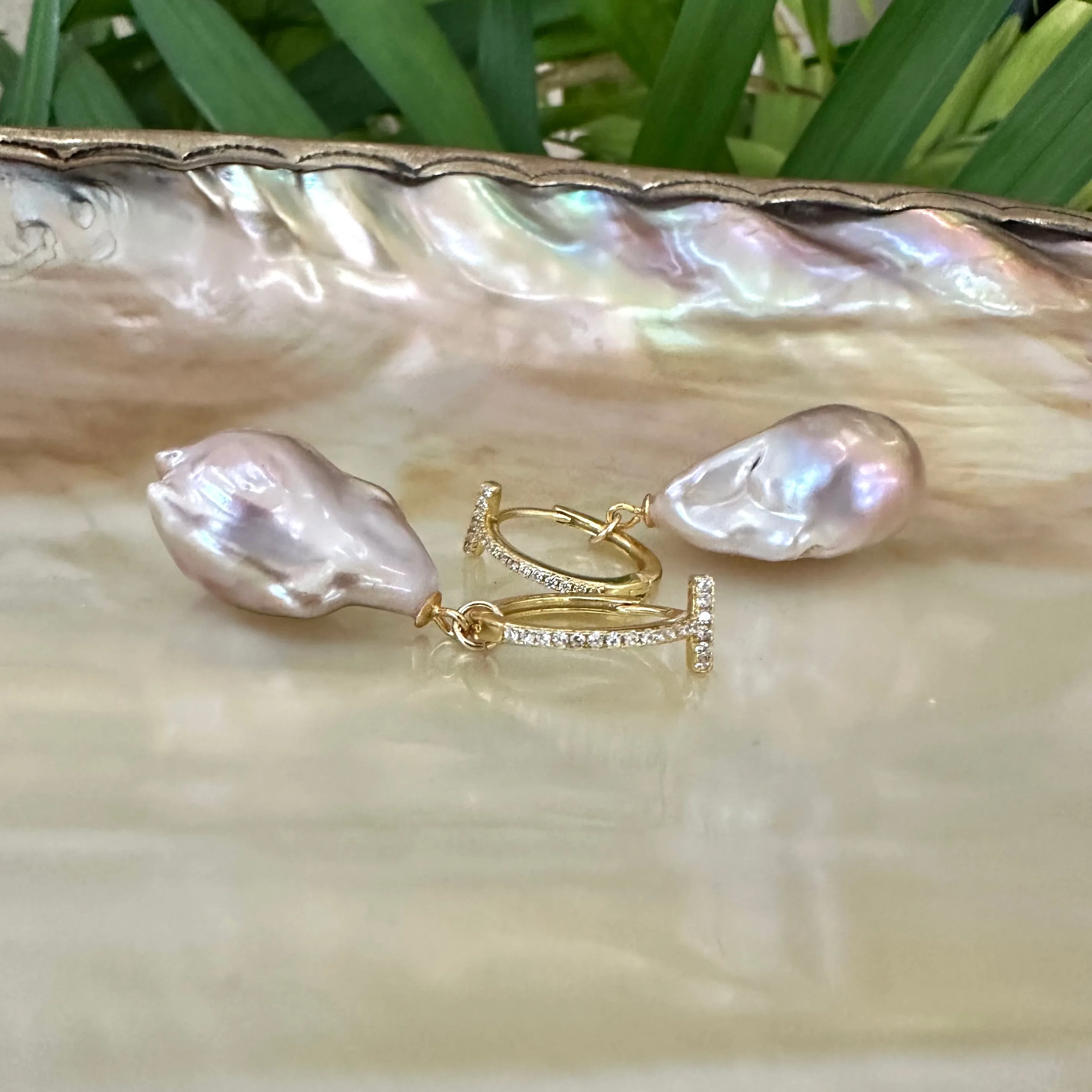 Pink Baroque Pearl Hoop Earrings in Gold