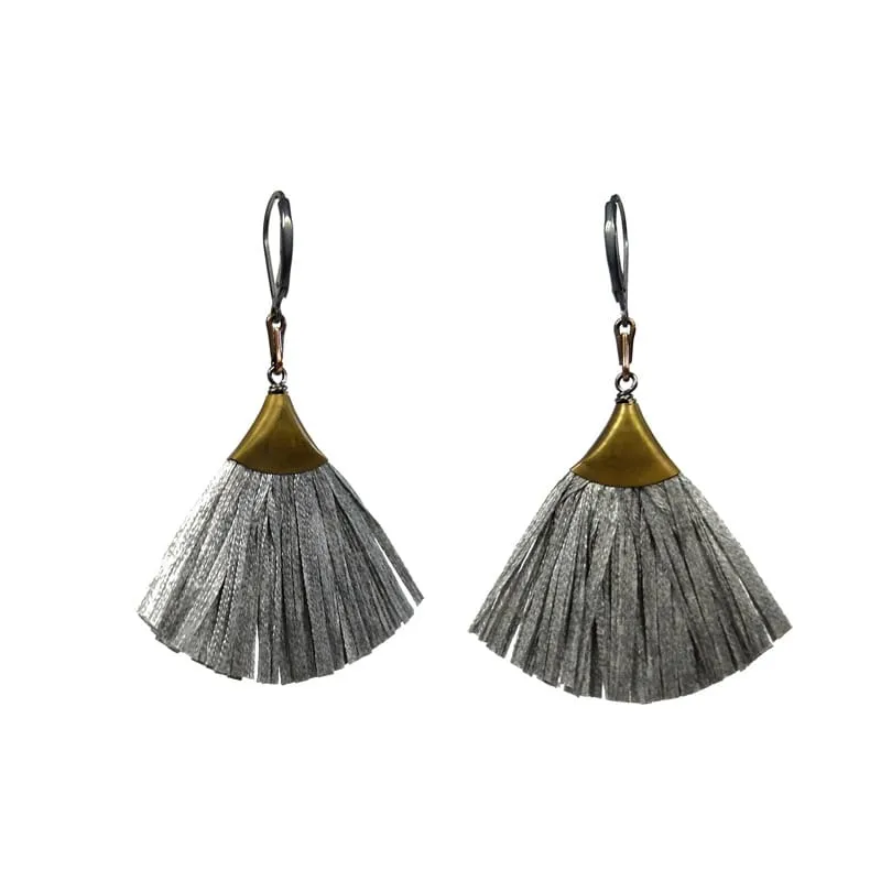 Plume Earrings - Platinum