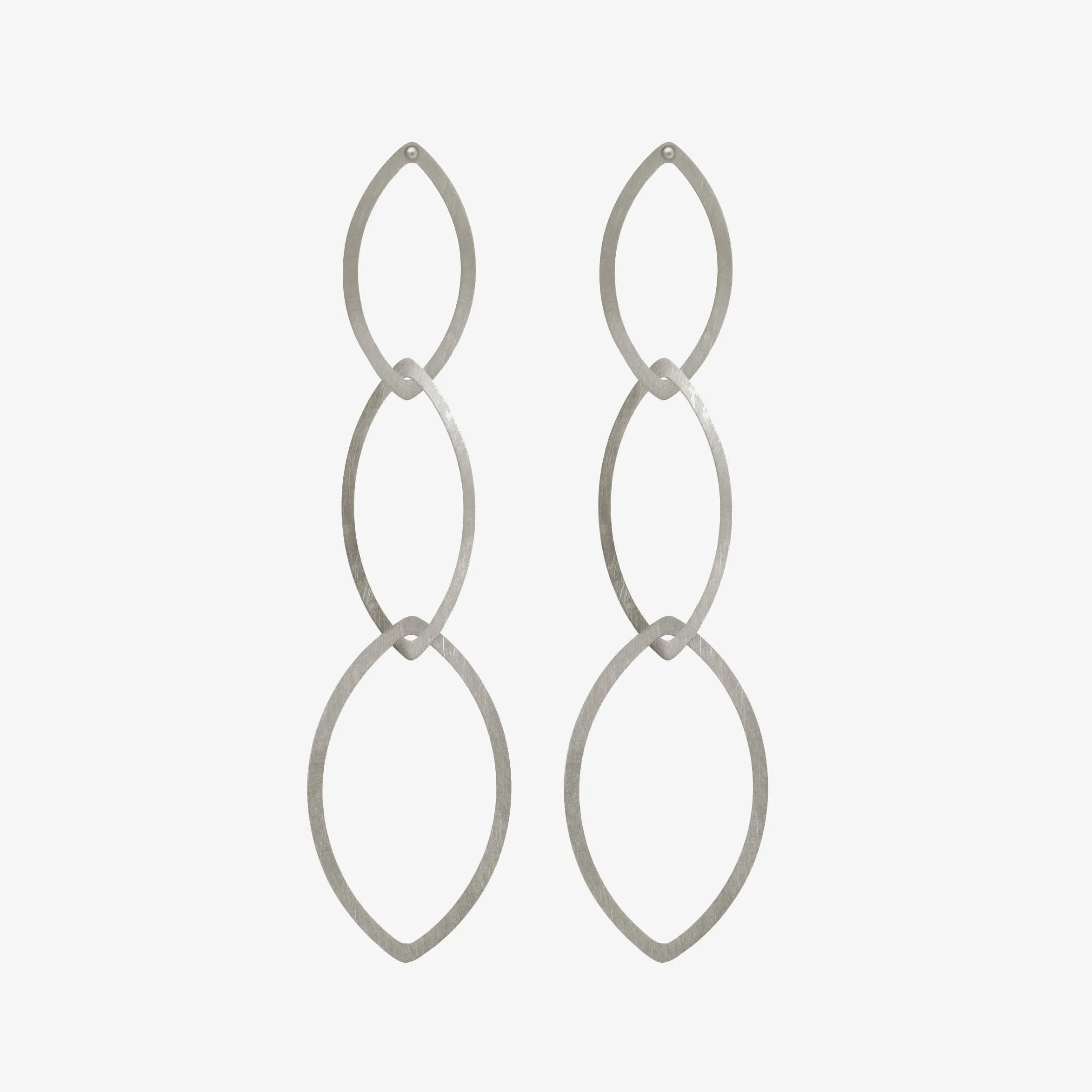 QUINTA NAVETTE EARRINGS