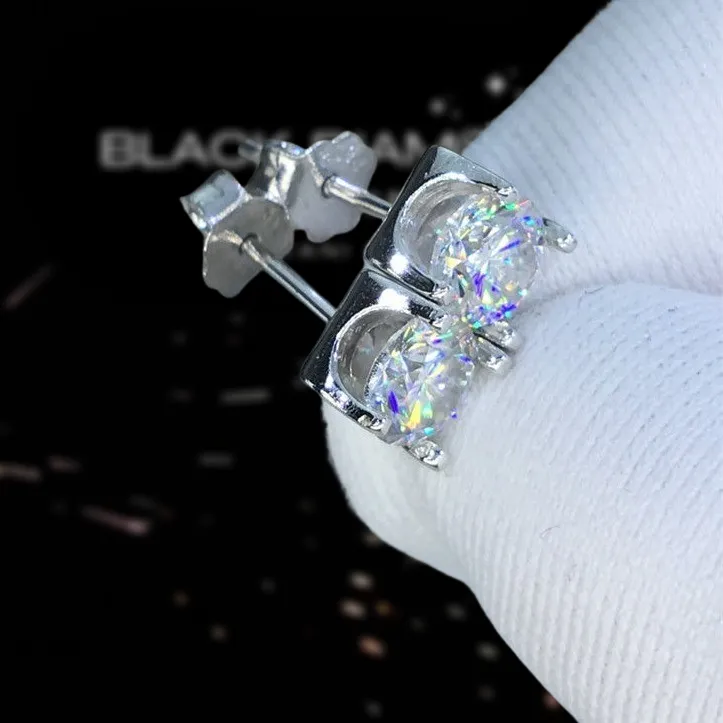 Round Diamond Cow Head Stud Earrings