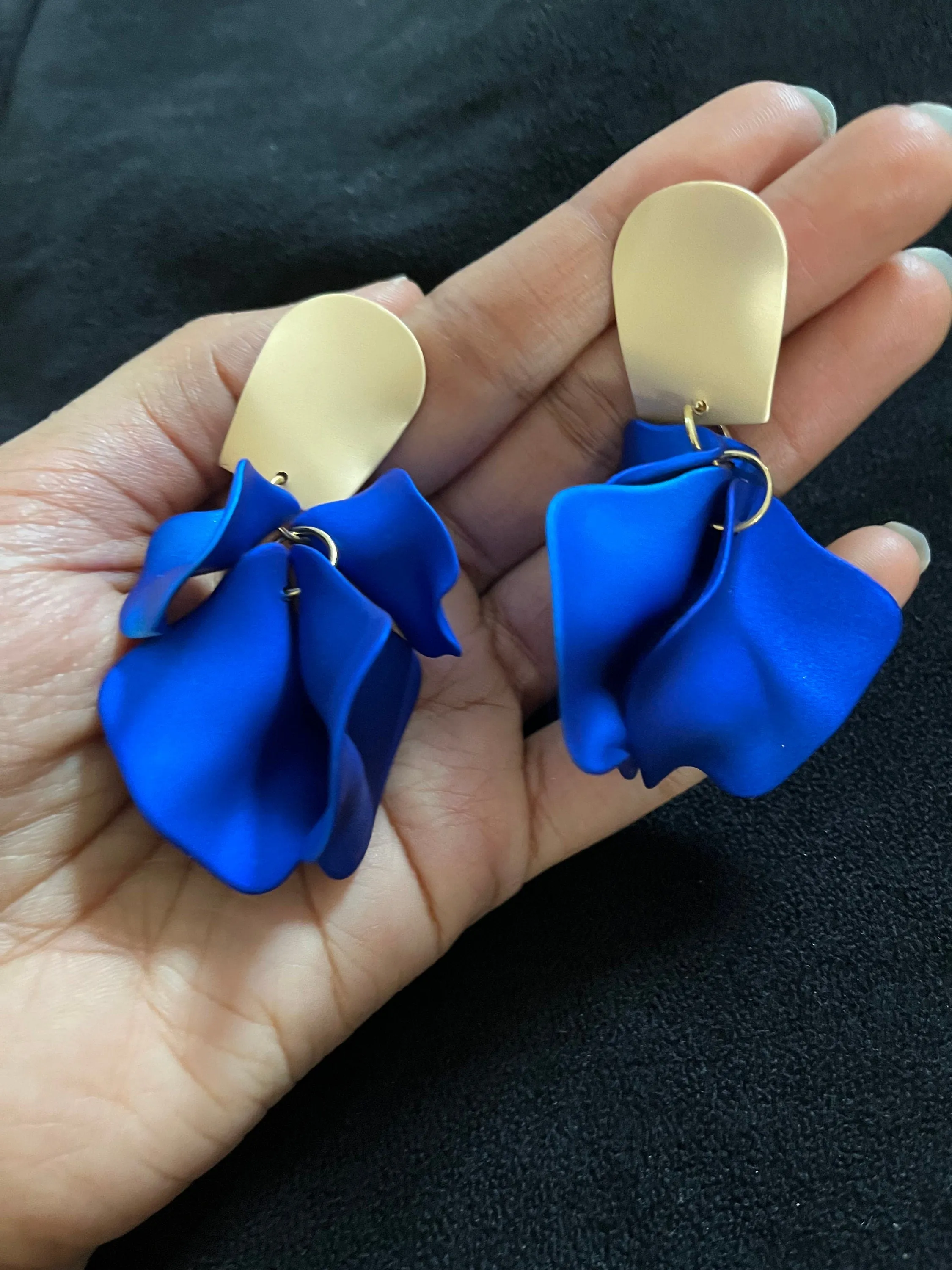 Royal blue earrings , blue petal earrings , blue flower earrings , long blue earrings , blue wedding earrings , large blue earrings
