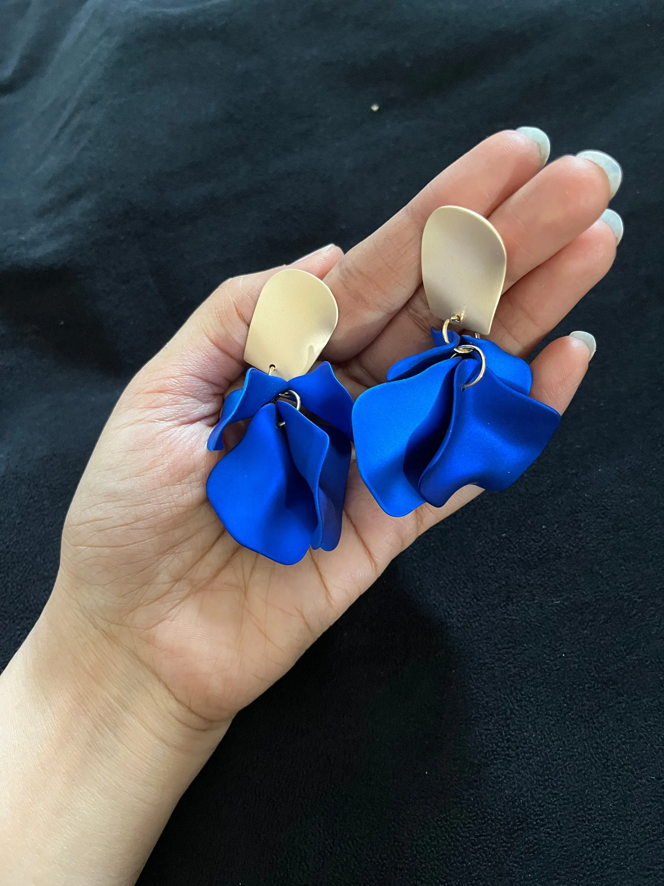 Royal blue earrings , blue petal earrings , blue flower earrings , long blue earrings , blue wedding earrings , large blue earrings
