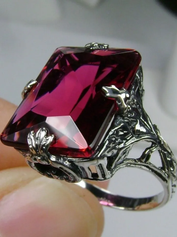 Ruby Ring, Art Deco 1930s Leaf and Floral Filigree Jewelry, D15