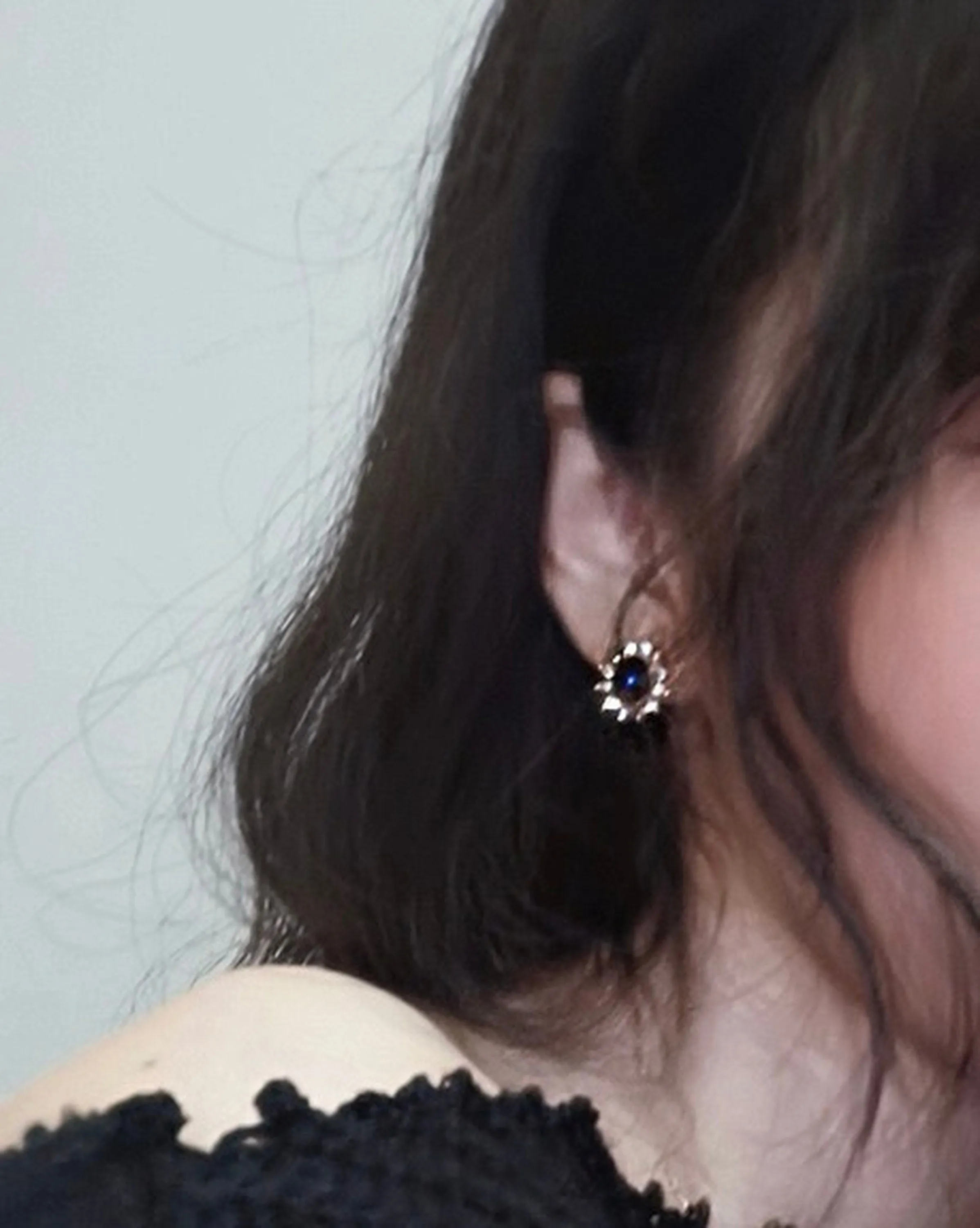 Sapphire gold earrings