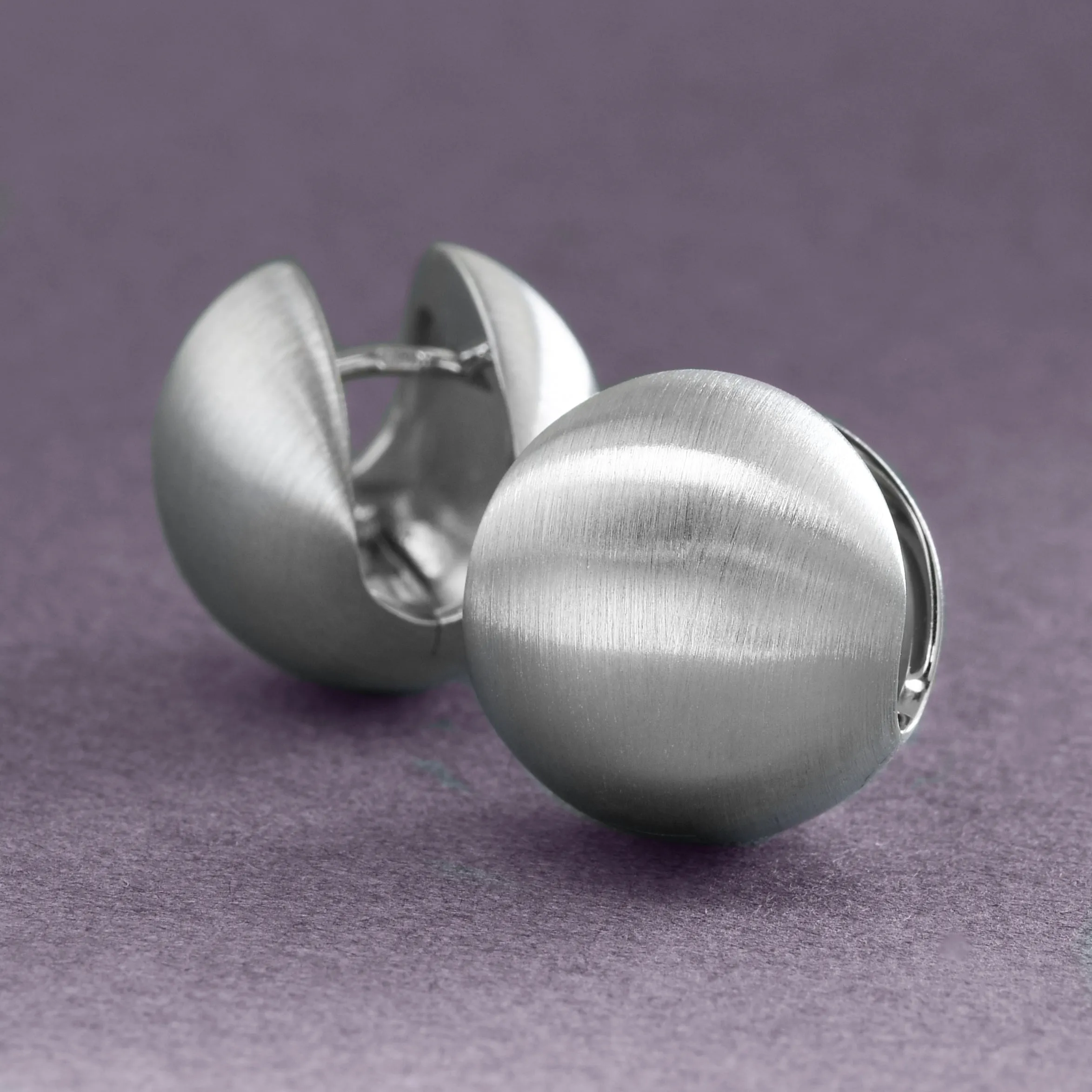 Satin Orbs