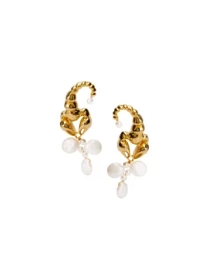 Scorpius Pearl Earrings