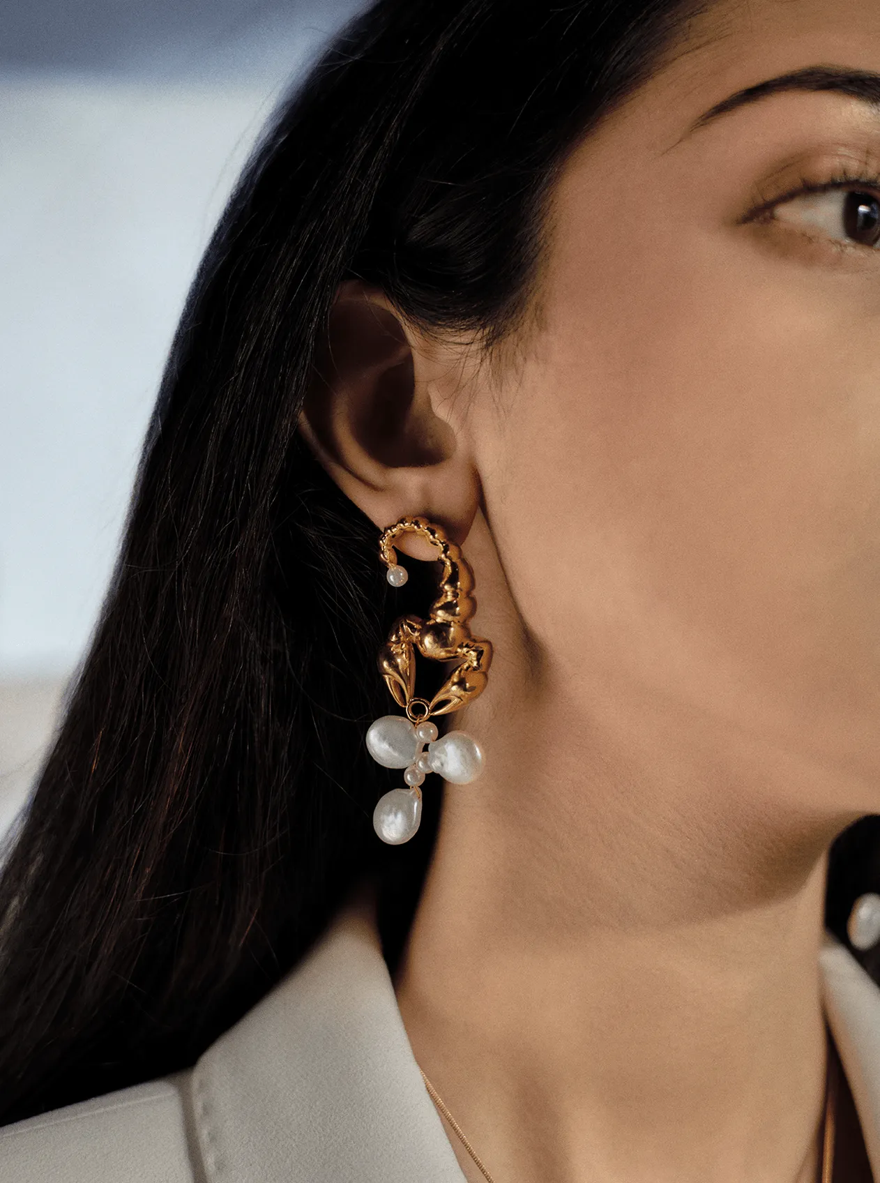 Scorpius Pearl Earrings