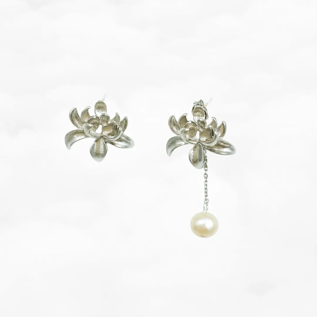 Silver Lotus Pearl Stud Earrings