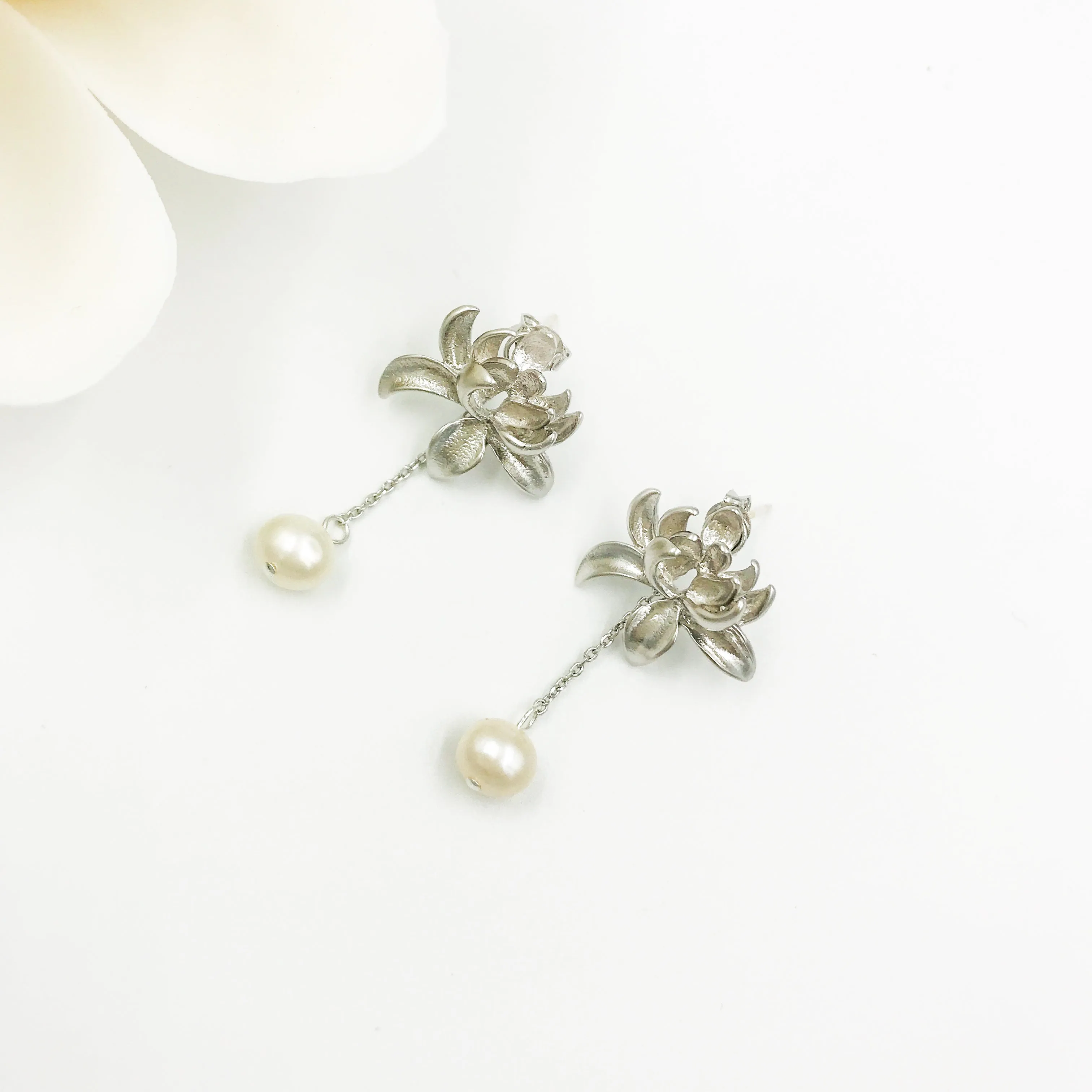 Silver Lotus Pearl Stud Earrings