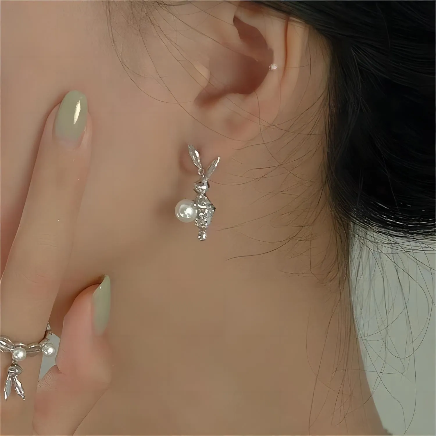 Silver Moon Light Rabbit Pearl Earrings