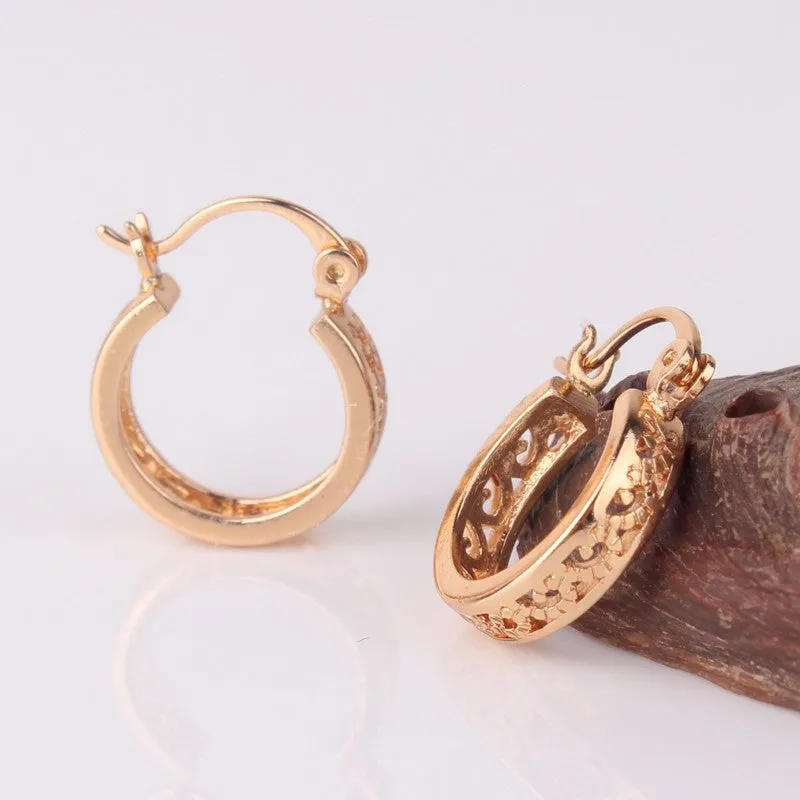 Small Earrings Fashion Classic Hollow Out Round Hoop Earring For Women High Quality Brinco Earings Ladies Jewellery