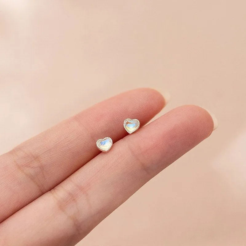 Solitaire Moonstone Screw back Heart Studs Earrings -ESB008