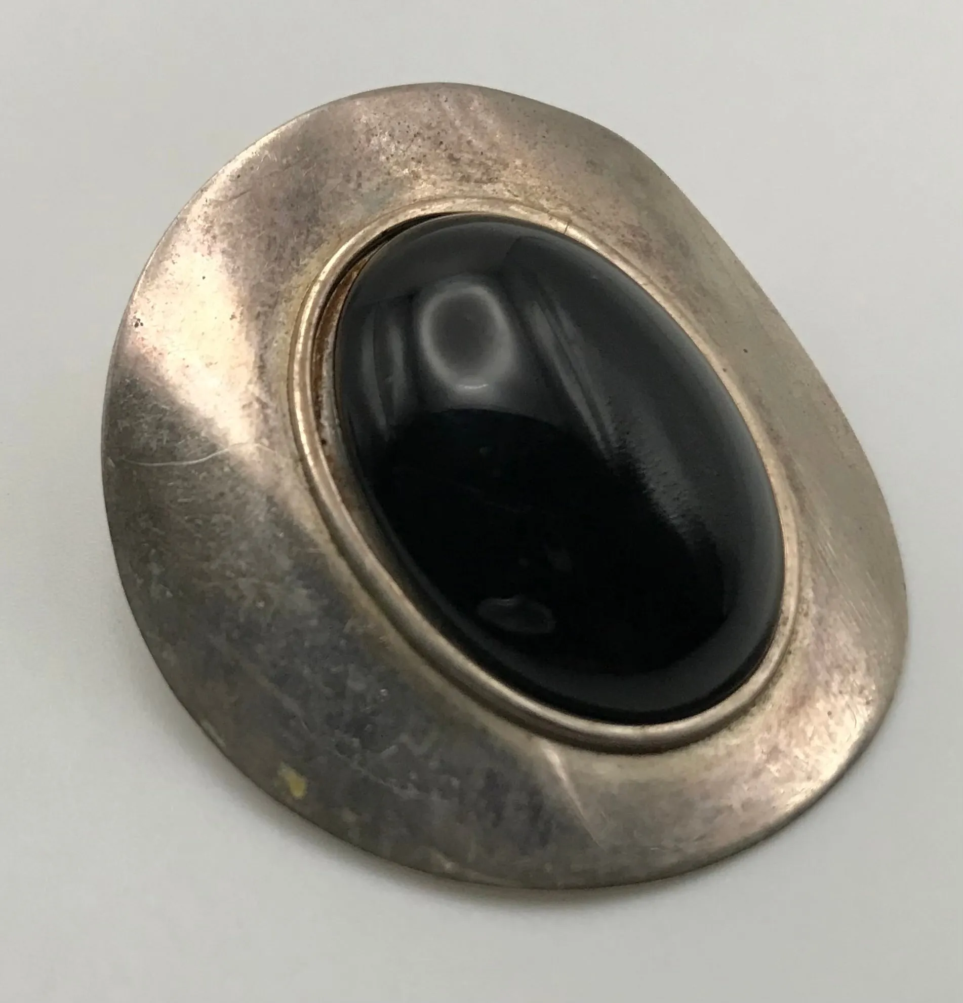 sterling silver synthetic onyx post earrings ***AS IS***