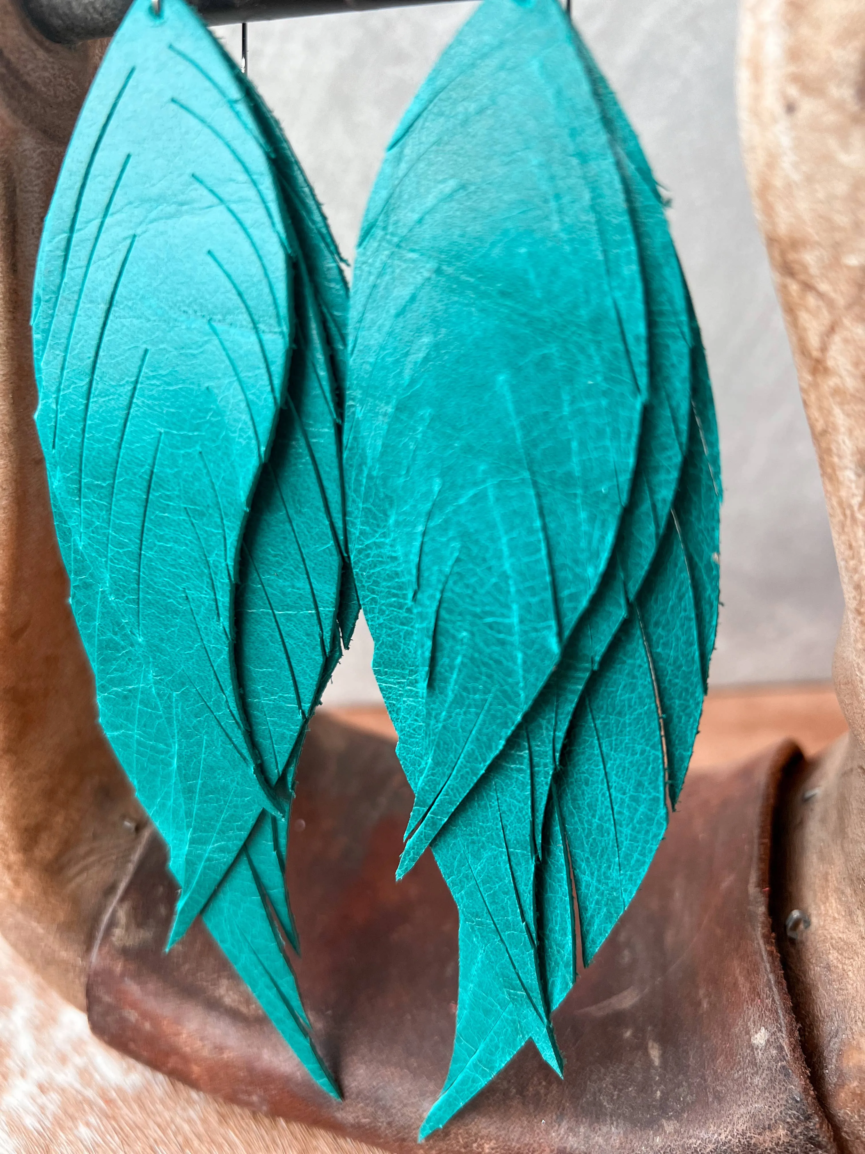 Teal 4' Fringed in Faith Dawson Fringe Feather