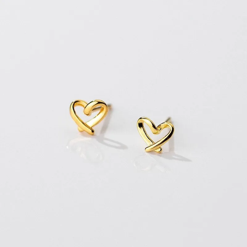 Tiny Heart Stud Earrings-Finger Heart Emoji Earrings-SS046