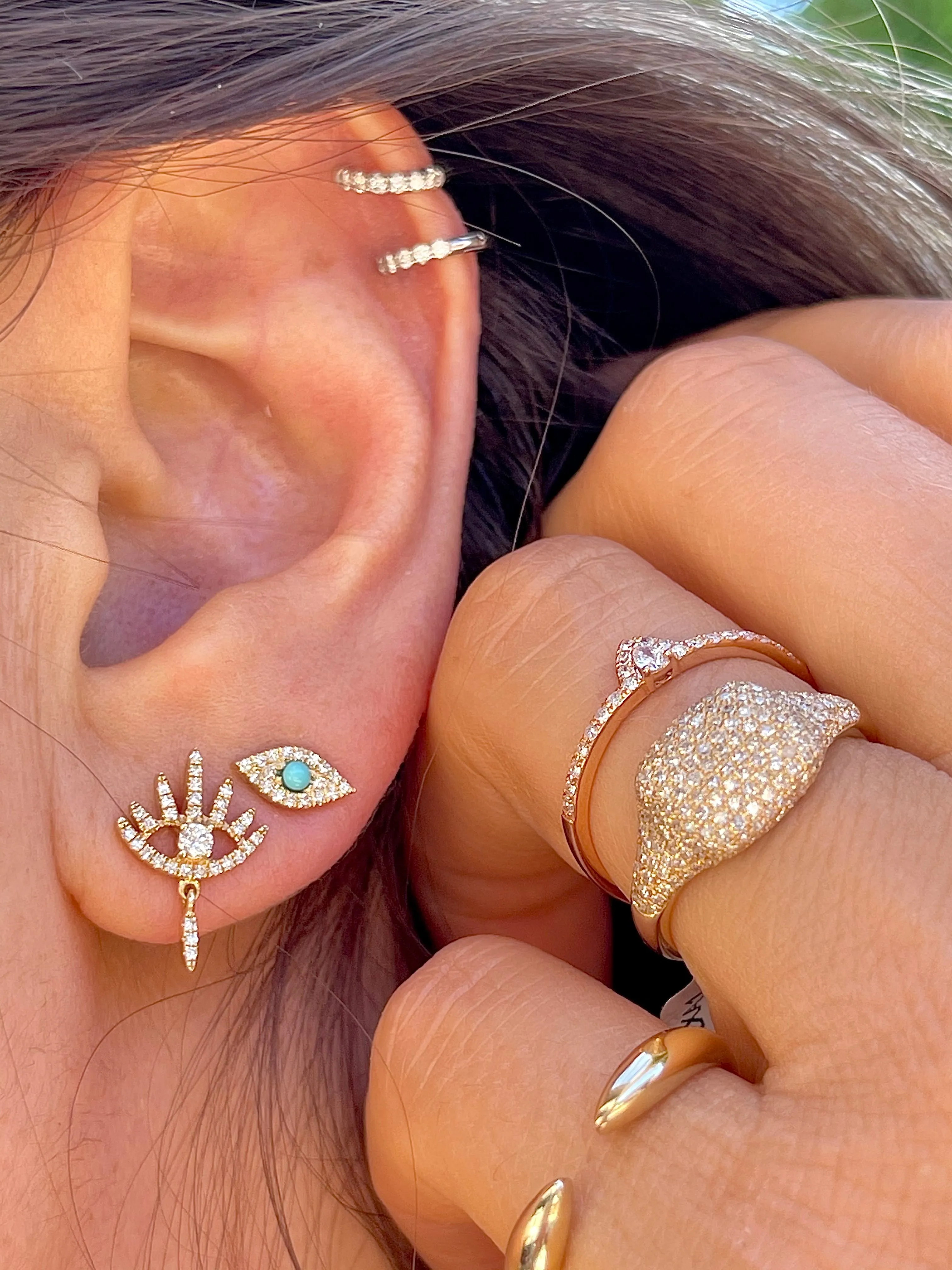 TINY THIRD EYE DIAMOND STUD