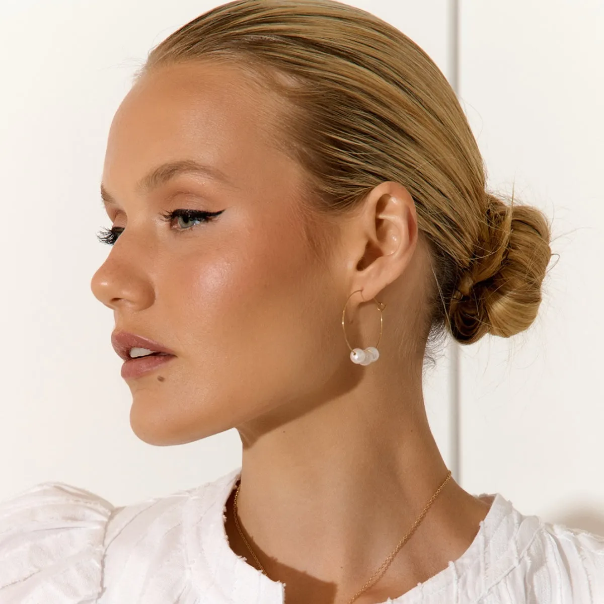Trio Pearl Fine Wire Hoop Earrings (Silver)