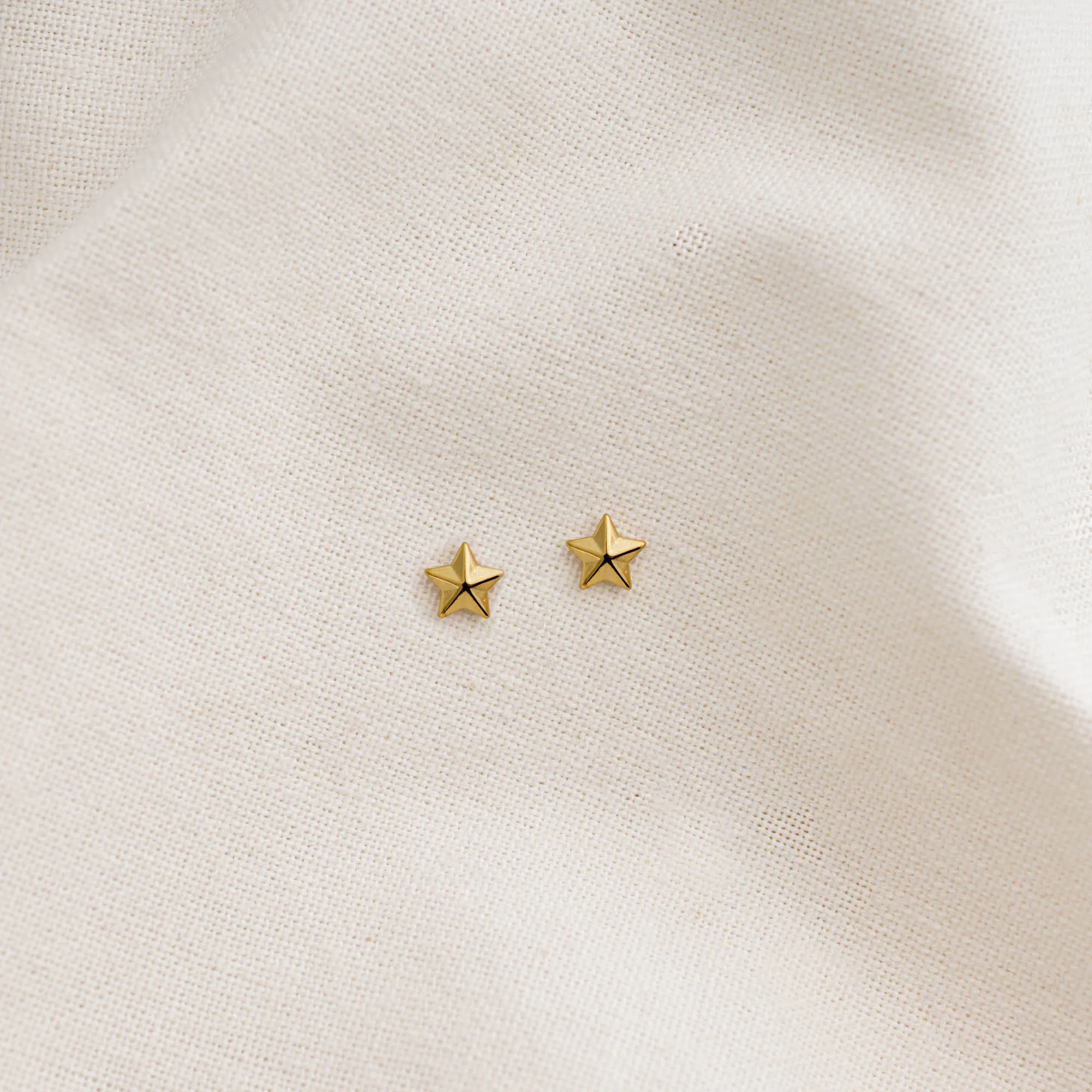 Twinkle Stud Earrings