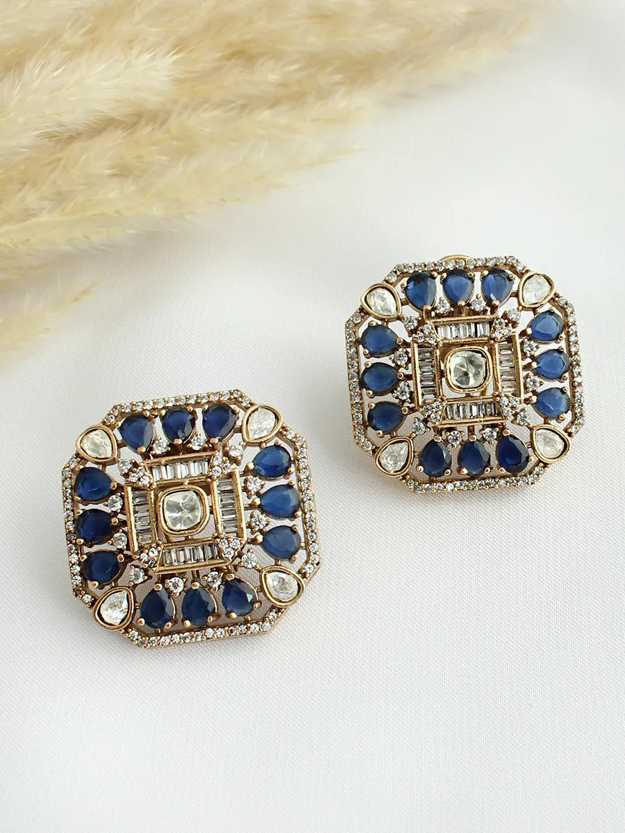 Udvi Stud Earrings