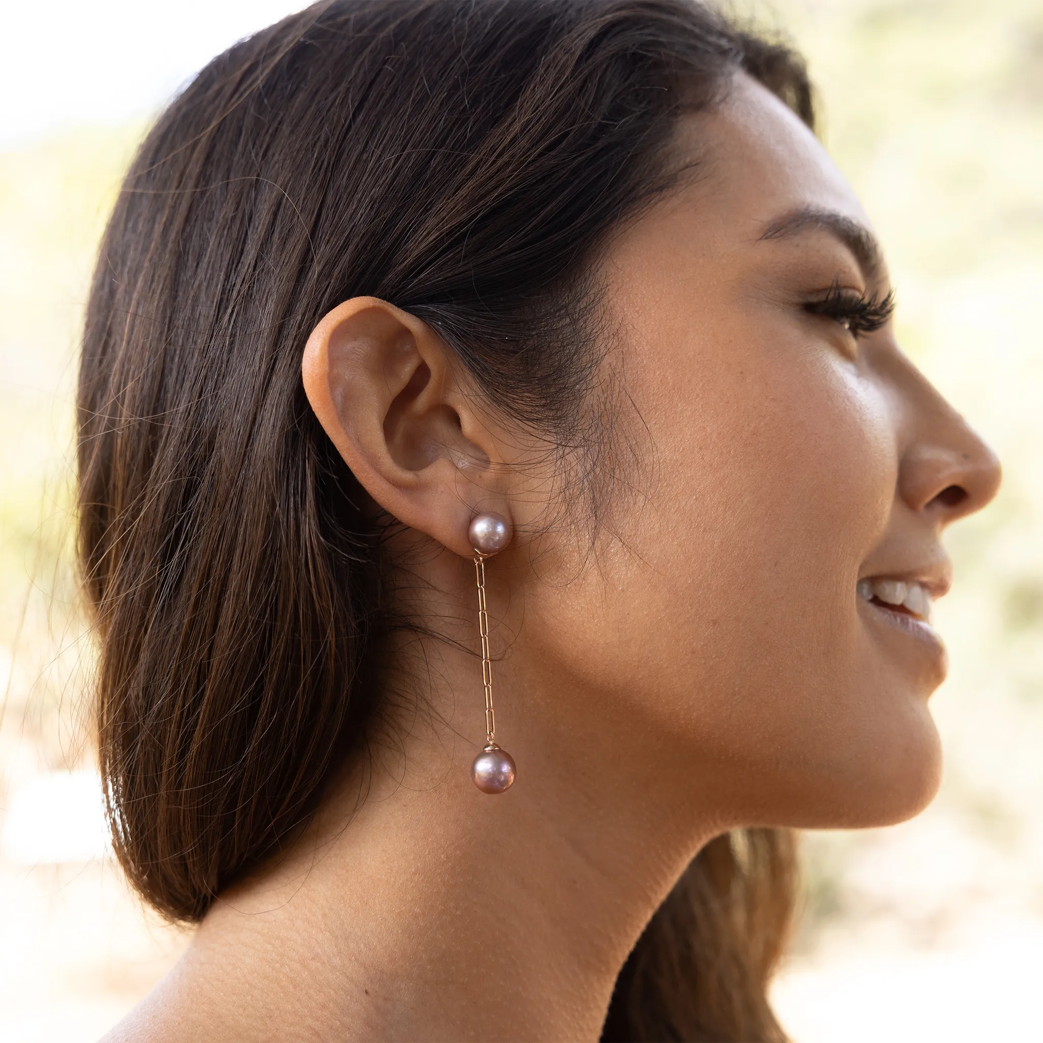 Ultraviolet Freshwater Pearl Paperclip Chain Earrings in Rose Gold - 9-10mm