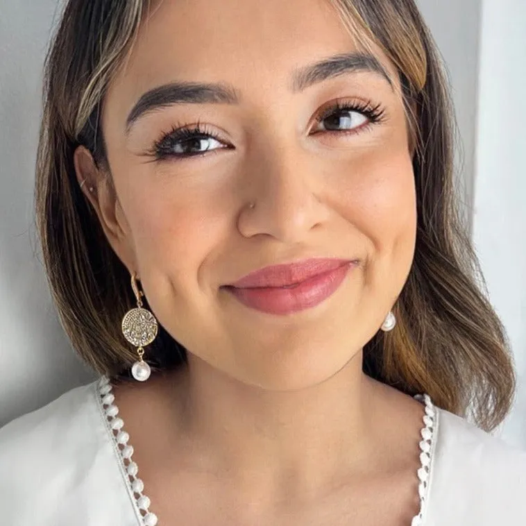 very sparkly pearl drop earring