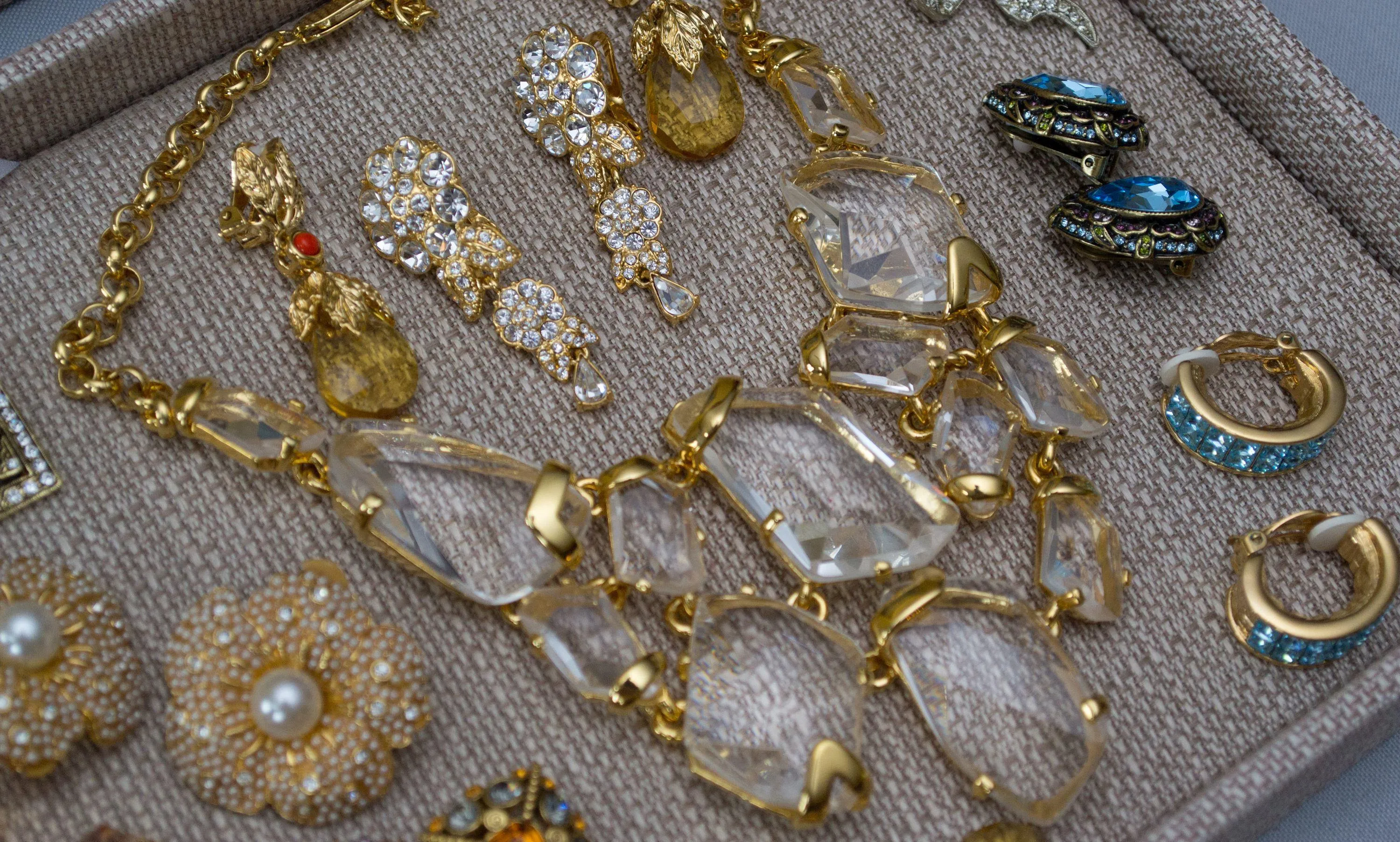 Vintage Camelia Flower Crystal Rhinestones Dangling Statement Earrings, Clip On