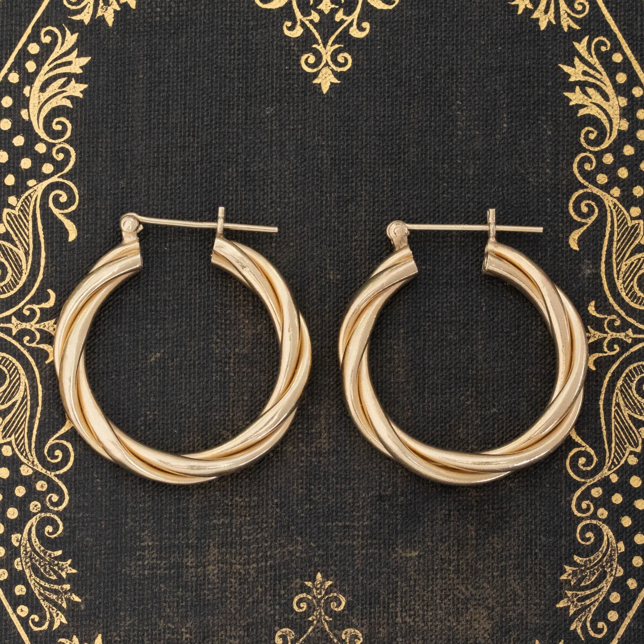 Vintage Twist Hoop Earrings