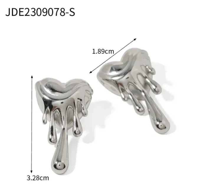 Waterproof Heart-Shaped Stainless Steel Stud Earrings – Gold-Plated Chime Jewelry for Women