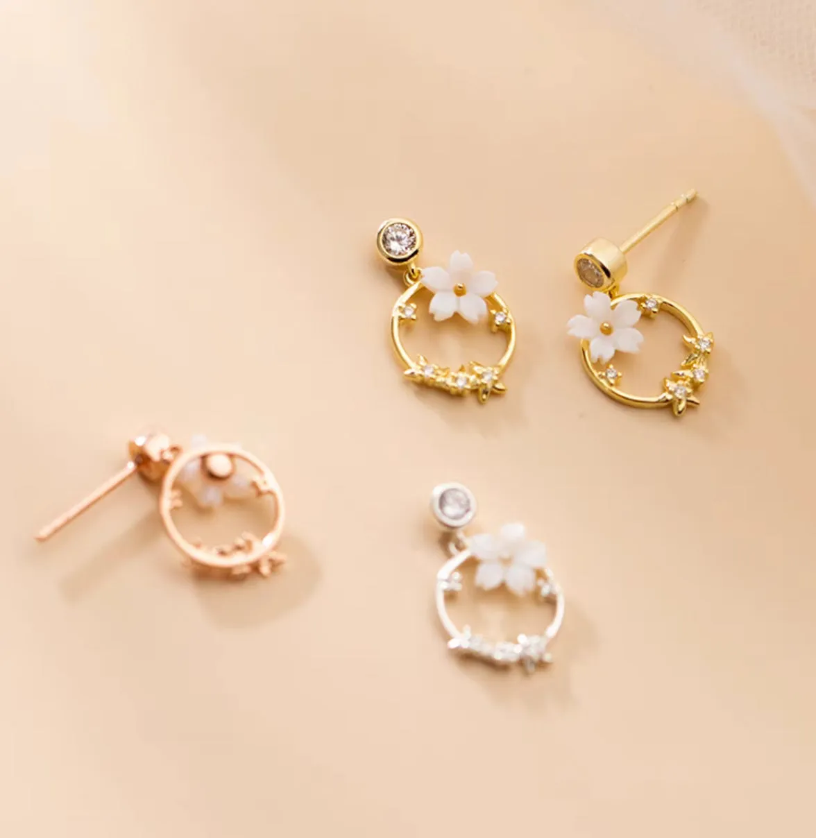 Wreath Flower Dangle Stud Earrings-SS081